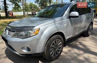 Внедорожник / Кроссовер Mitsubishi Outlander 2008 в 