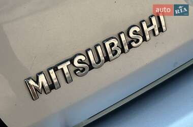 Внедорожник / Кроссовер Mitsubishi Outlander 2008 в 