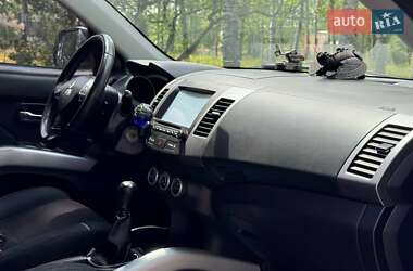 Внедорожник / Кроссовер Mitsubishi Outlander 2008 в 