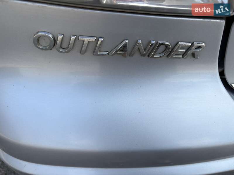 Внедорожник / Кроссовер Mitsubishi Outlander 2009 в Славянске