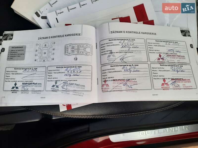 Внедорожник / Кроссовер Mitsubishi Outlander 2012 в Стрые