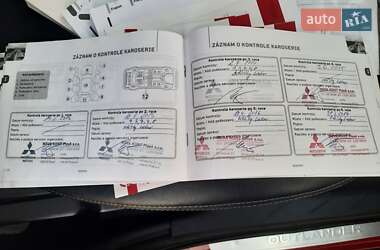 Внедорожник / Кроссовер Mitsubishi Outlander 2012 в 
