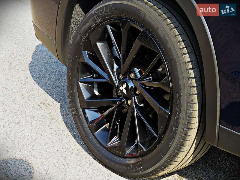 Позашляховик / Кросовер Mitsubishi Outlander 2022 в Черкасах фото 5 Позашляховик / Кросовер Mitsubishi Outlander 2022 в Черкасах