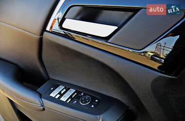 Внедорожник / Кроссовер Mitsubishi Outlander 2022 в 