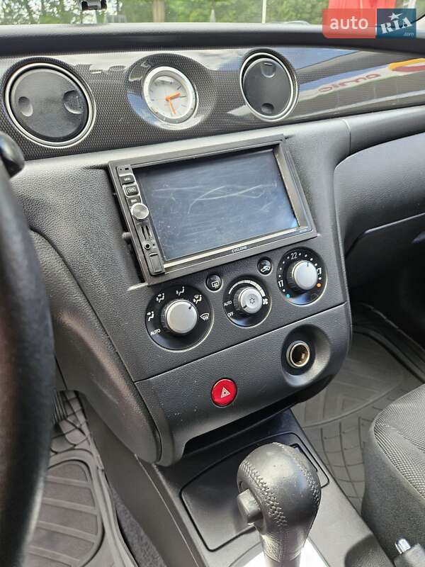 Внедорожник / Кроссовер Mitsubishi Outlander 2007 в Конопнице
