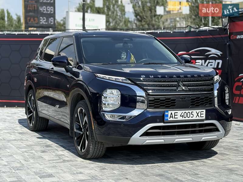 Mitsubishi Outlander 2021