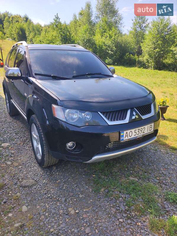 Mitsubishi Outlander 2006