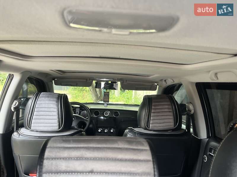 Позашляховик / Кросовер Mitsubishi Outlander 2004 в Харкові