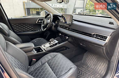 Внедорожник / Кроссовер Mitsubishi Outlander 2022 в 
