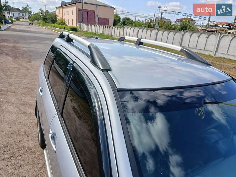 Внедорожник / Кроссовер Mitsubishi Outlander 2003 в Коростене