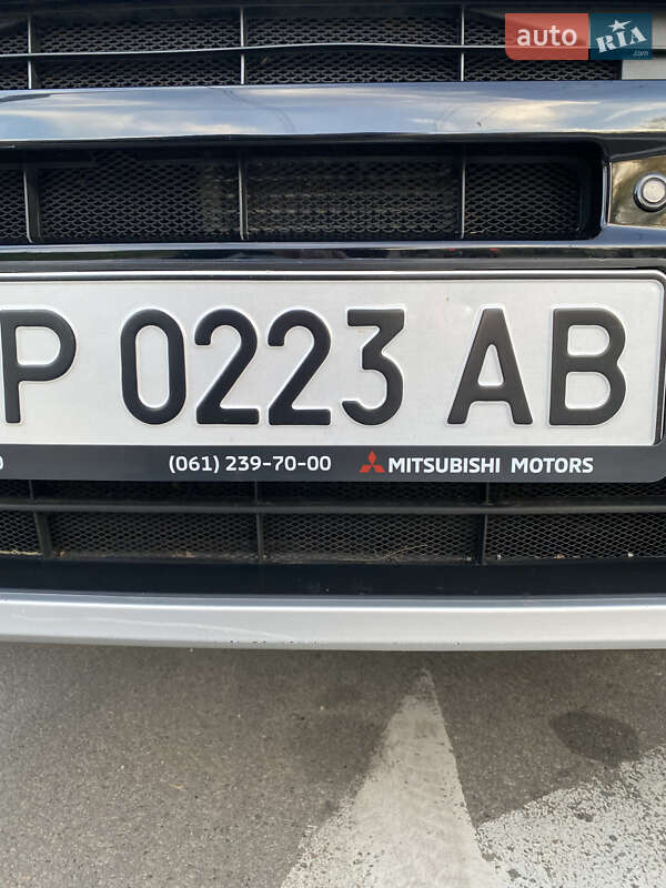 Внедорожник / Кроссовер Mitsubishi Outlander 2019 в Киеве