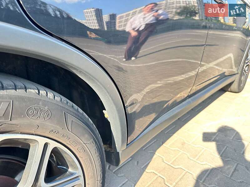 Позашляховик / Кросовер Mitsubishi Outlander 2014 в Києві