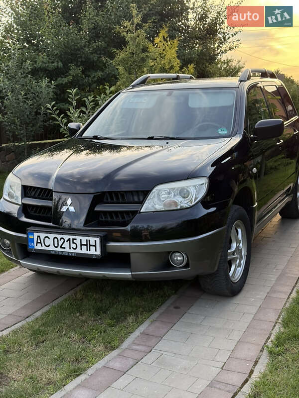 Внедорожник / Кроссовер Mitsubishi Outlander 2007 в Любешове
