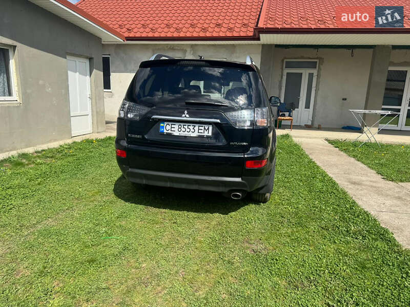 Внедорожник / Кроссовер Mitsubishi Outlander 2008 в Черновцах