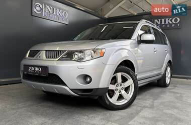 Внедорожник / Кроссовер Mitsubishi Outlander 2008 в Киеве