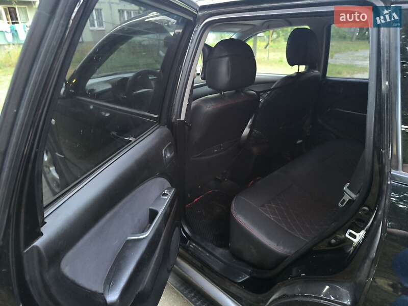 Внедорожник / Кроссовер Mitsubishi Outlander 2006 в Кременчуге