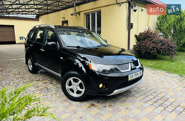 Внедорожник / Кроссовер Mitsubishi Outlander 2008 в Харькове