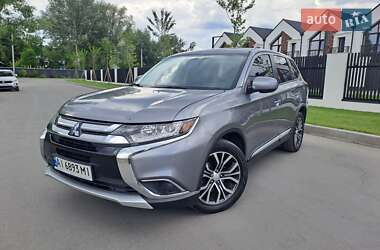 Позашляховик / Кросовер Mitsubishi Outlander 2015 в Білій Церкві