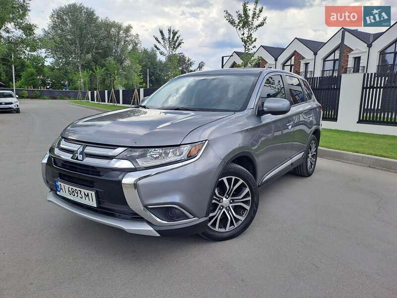 Mitsubishi Outlander 2015