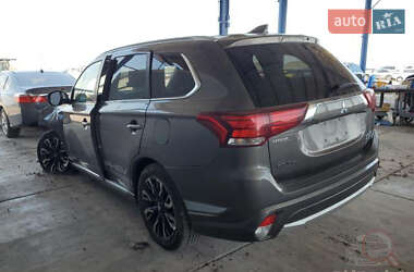 Позашляховик / Кросовер Mitsubishi Outlander 2018 в Вінниці
