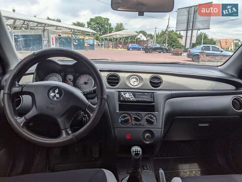 Внедорожник / Кроссовер Mitsubishi Outlander 2007 в Ровно