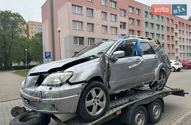 Внедорожник / Кроссовер Mitsubishi Outlander 2006 в 