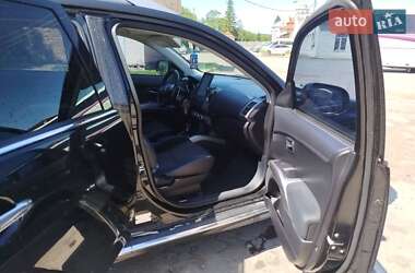 Внедорожник / Кроссовер Mitsubishi Outlander 2010 в 