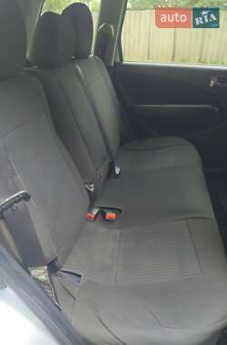 Внедорожник / Кроссовер Mitsubishi Outlander 2008 в 