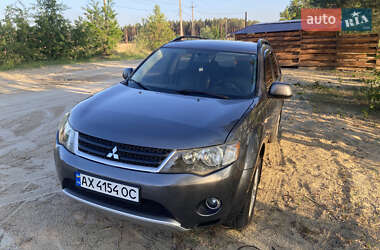 Внедорожник / Кроссовер Mitsubishi Outlander 2007 в 