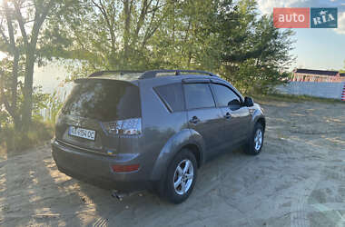 Внедорожник / Кроссовер Mitsubishi Outlander 2007 в 