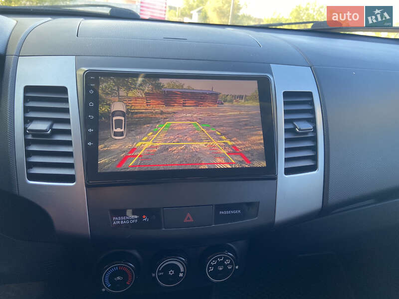 Позашляховик / Кросовер Mitsubishi Outlander 2007 в Безлюдівці