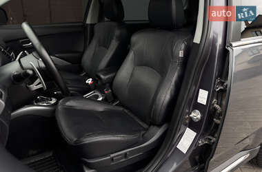 Внедорожник / Кроссовер Mitsubishi Outlander 2010 в 