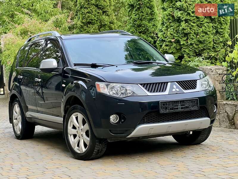 Внедорожник / Кроссовер Mitsubishi Outlander 2007 в Хмельницком