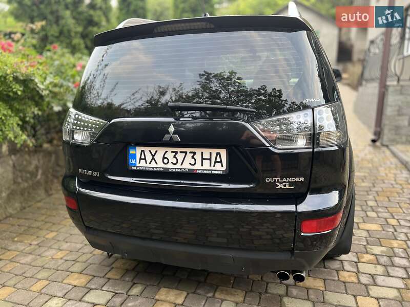 Внедорожник / Кроссовер Mitsubishi Outlander 2007 в Хмельницком