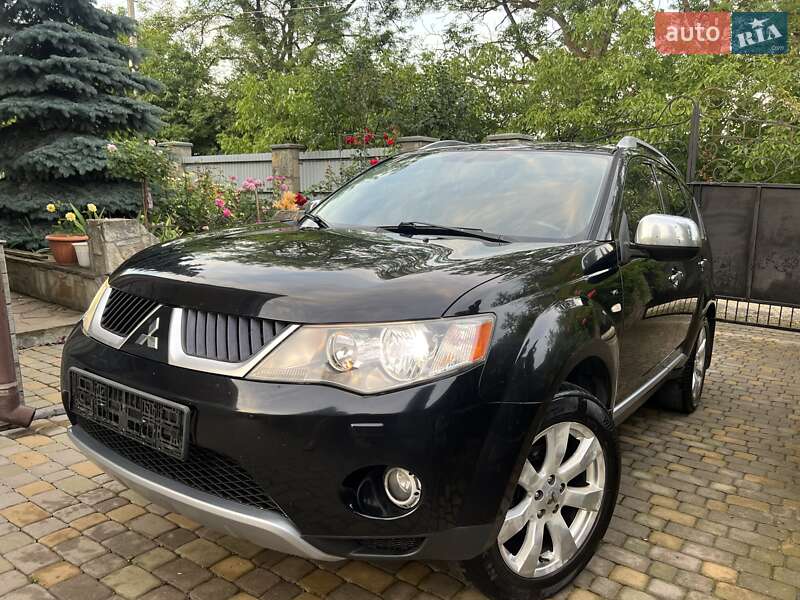 Внедорожник / Кроссовер Mitsubishi Outlander 2007 в Хмельницком