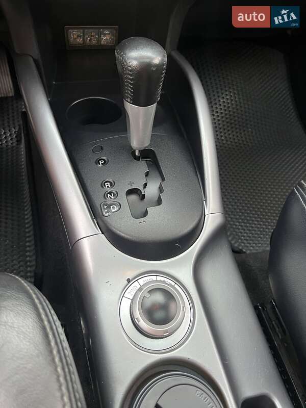 Внедорожник / Кроссовер Mitsubishi Outlander 2007 в Хмельницком