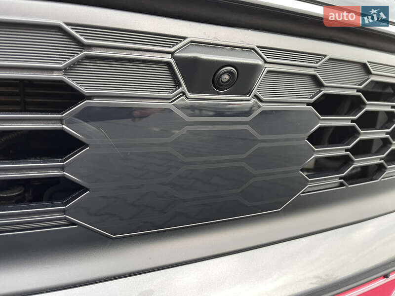 Внедорожник / Кроссовер Mitsubishi Outlander 2023 в Львове