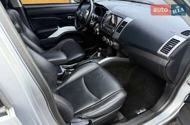 Внедорожник / Кроссовер Mitsubishi Outlander 2007 в 