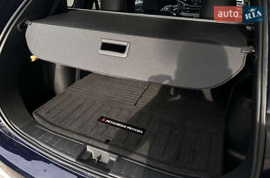 Внедорожник / Кроссовер Mitsubishi Outlander 2022 в 