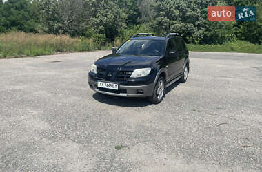Позашляховик / Кросовер Mitsubishi Outlander 2005 в Харкові