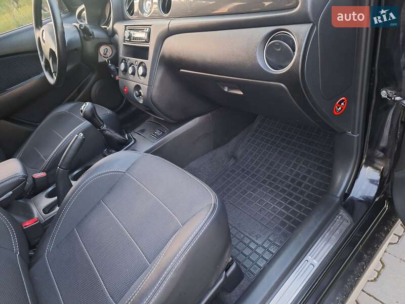 Внедорожник / Кроссовер Mitsubishi Outlander 2008 в Черновцах