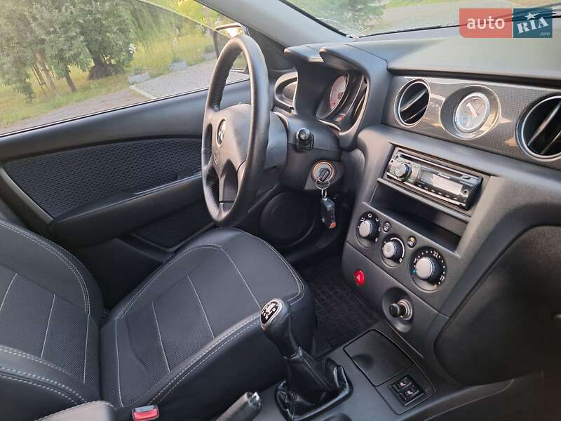 Внедорожник / Кроссовер Mitsubishi Outlander 2008 в Черновцах