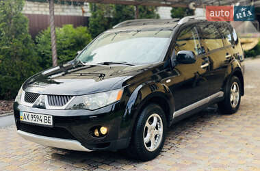 Внедорожник / Кроссовер Mitsubishi Outlander 2008 в Харькове