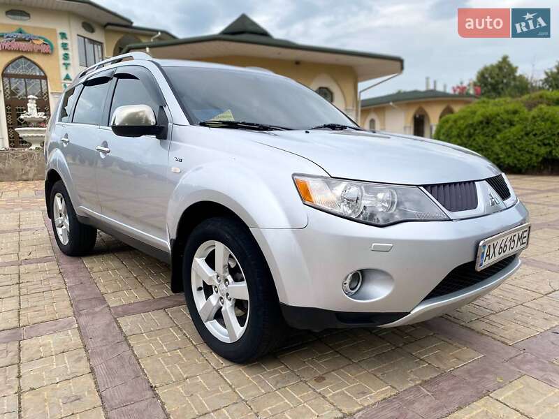 Mitsubishi Outlander 2007