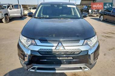 Mitsubishi Outlander 2020