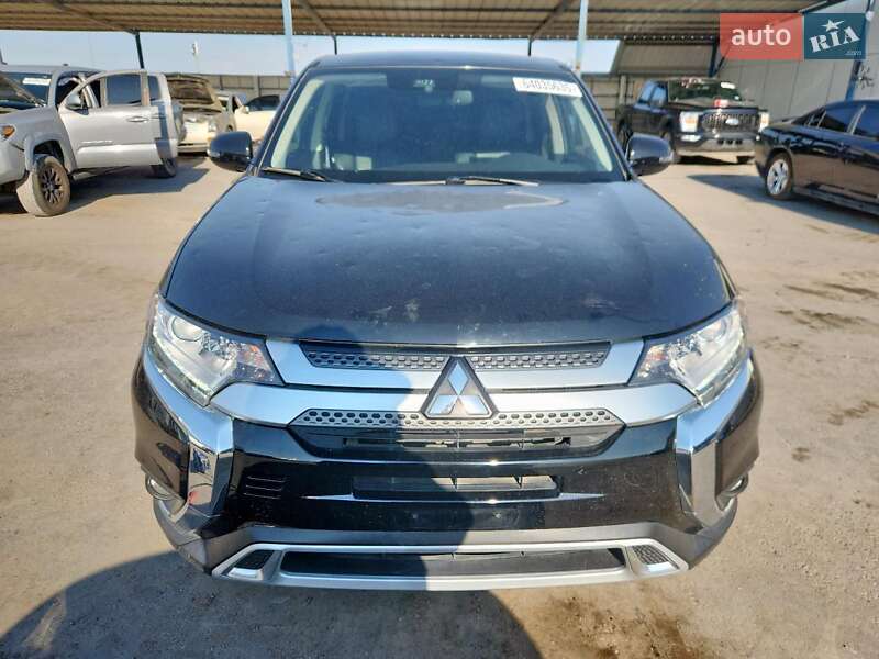 Внедорожник / Кроссовер Mitsubishi Outlander 2020 в Днепре