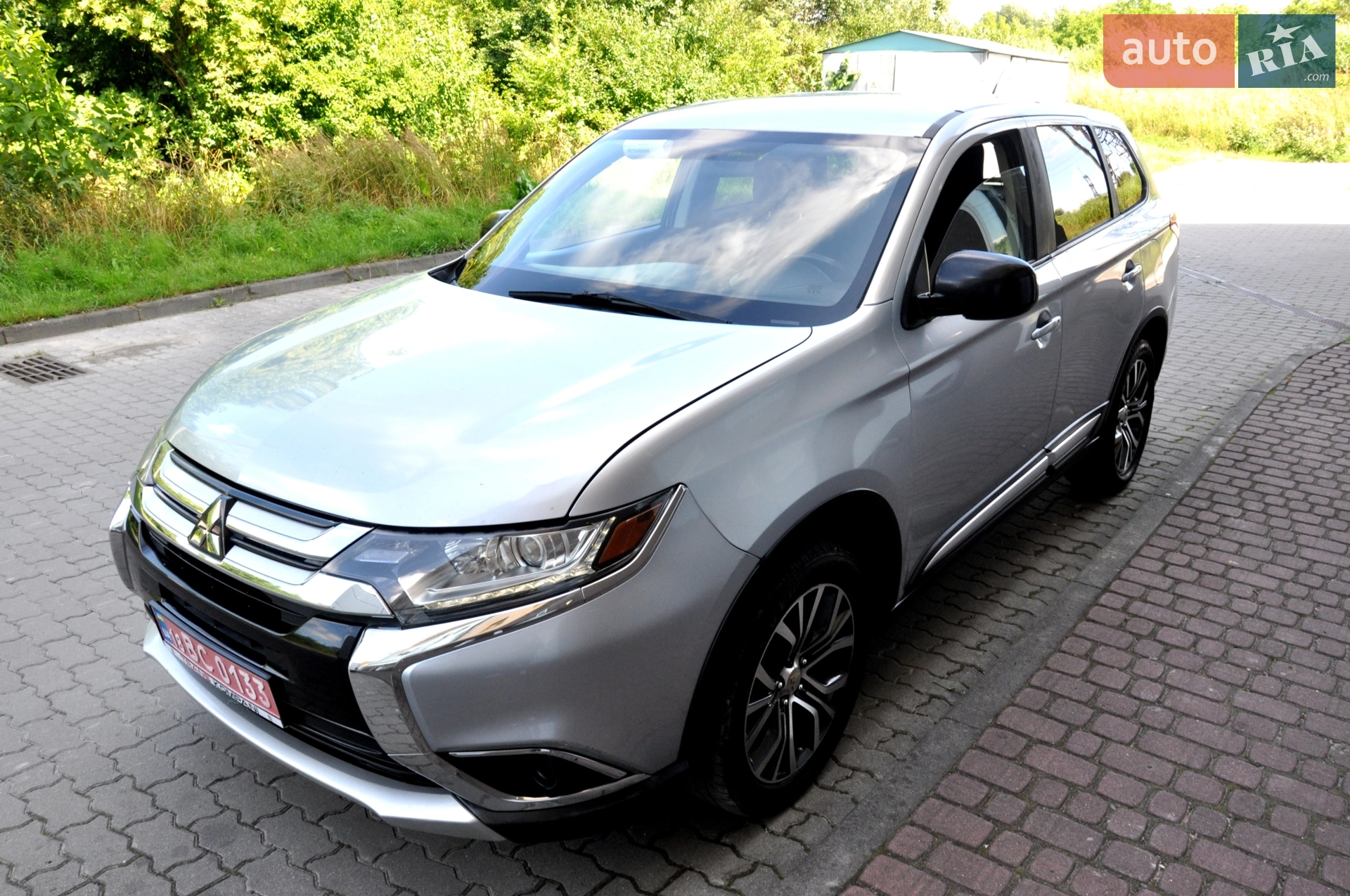 2016 Mitsubishi Outlander - мініатюра 2