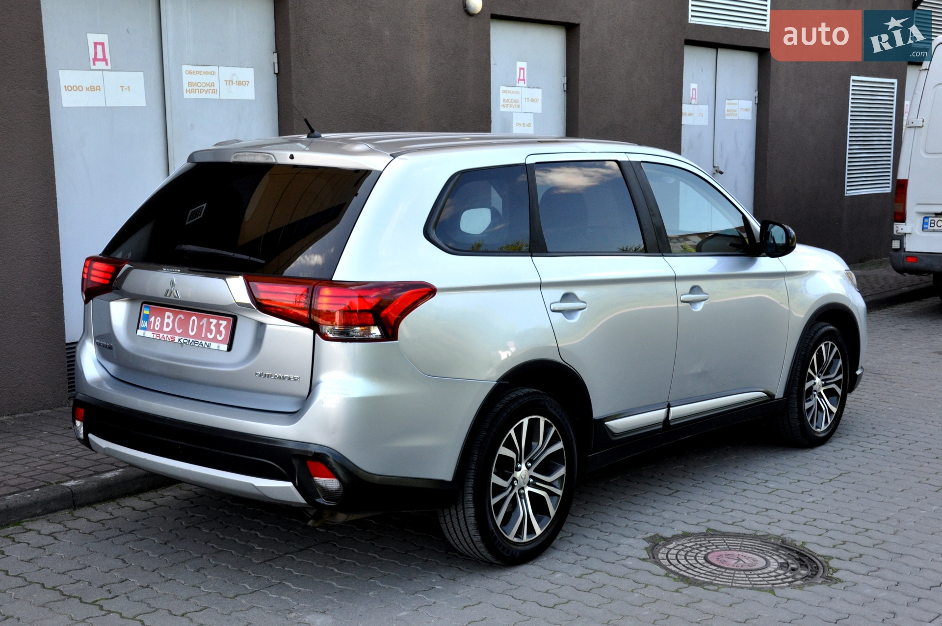 2016 Mitsubishi Outlander - мініатюра 33
