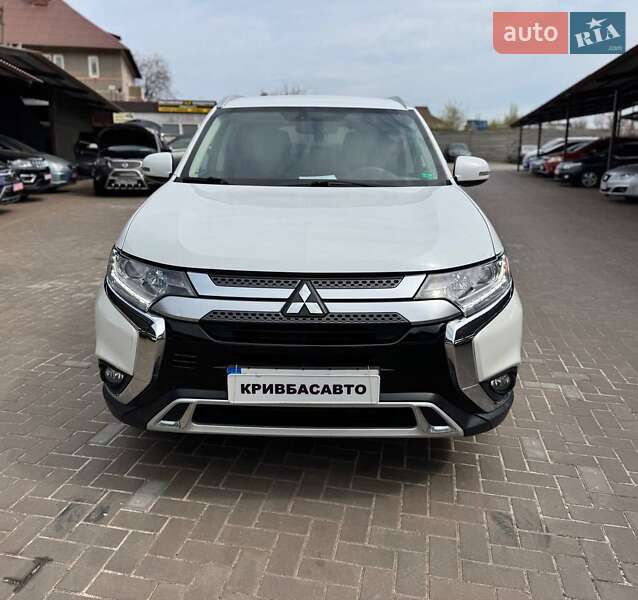 Mitsubishi Outlander 2019