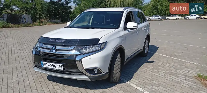 Mitsubishi Outlander